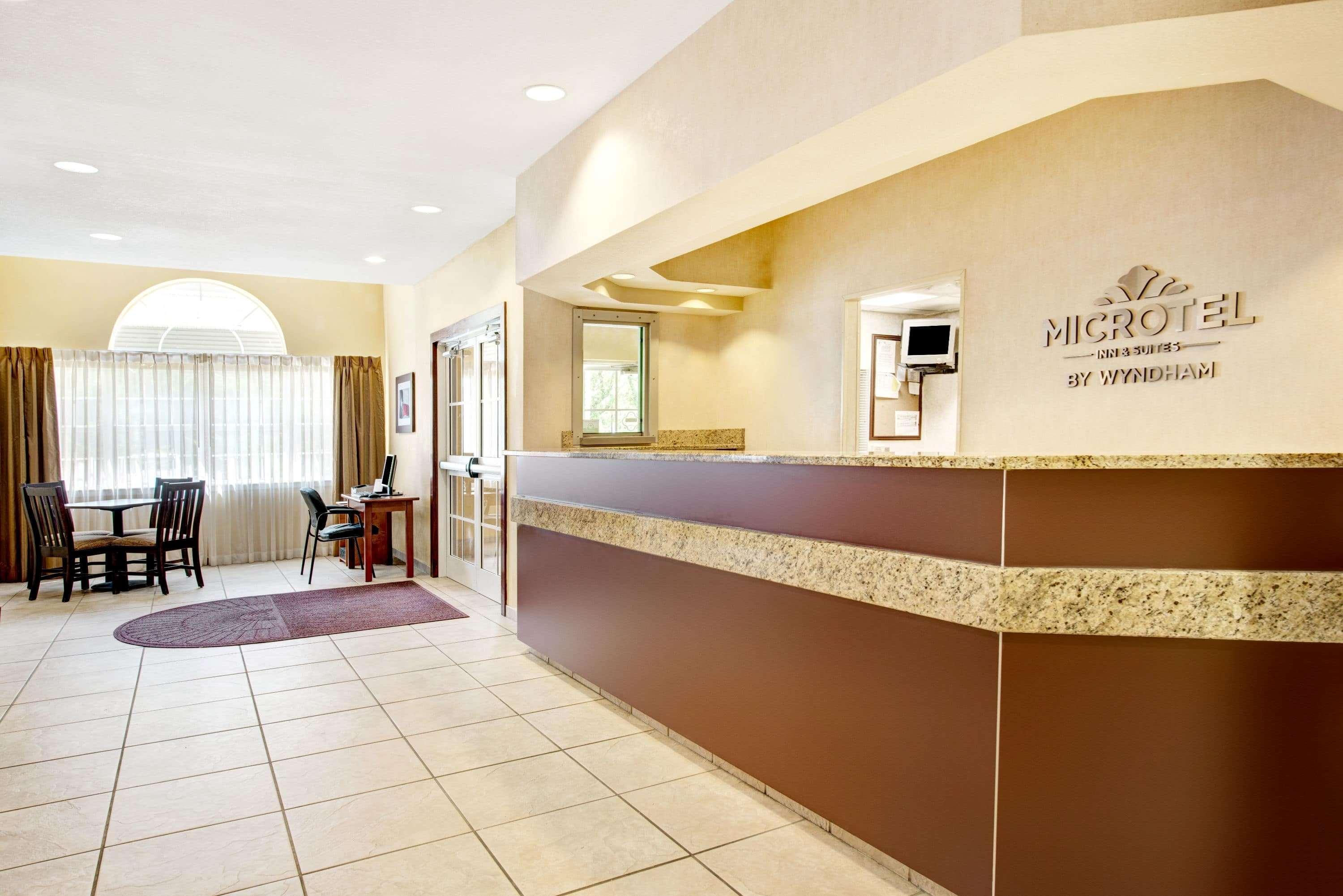 Super 8 By Wyndham San Antonio Airport North Hotel Exterior foto